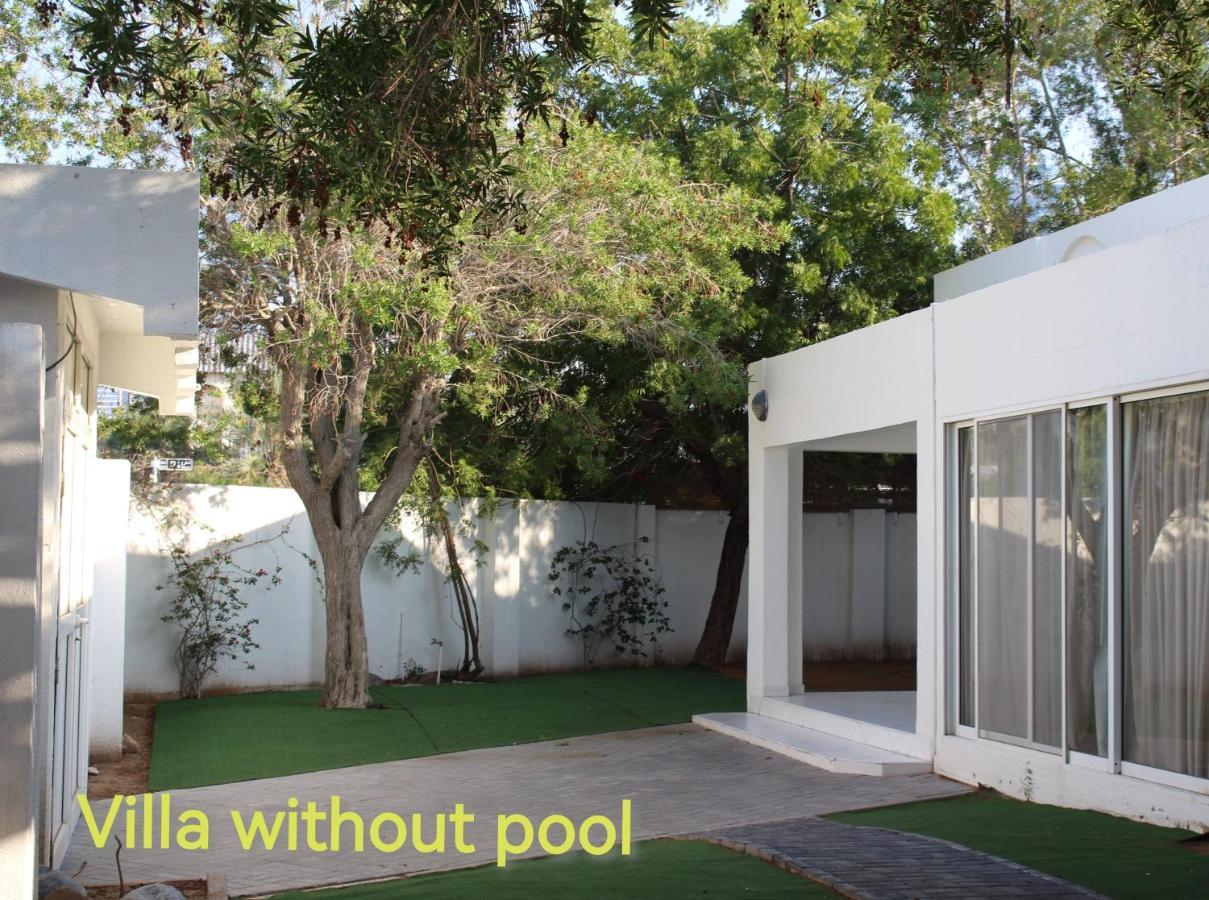 J5 Four Bedroom Villa Holiday Home In Al Wasl For Families Only Дубай Екстериор снимка